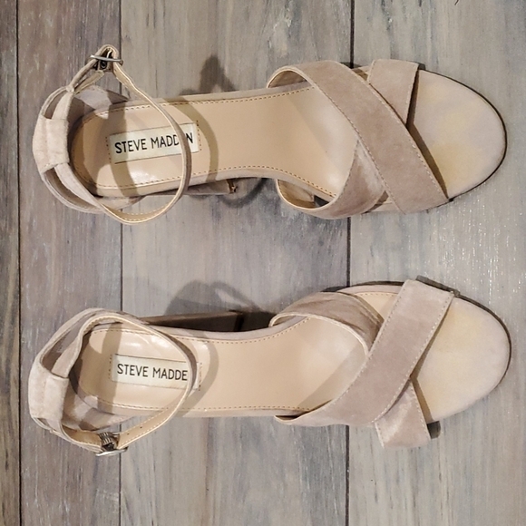 Steve Madden SaraII Suede high block heels sandals shoes sz 8.5M - Picture 5 of 12